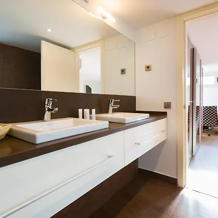 No 335 - The Streets Apartment Barcelona